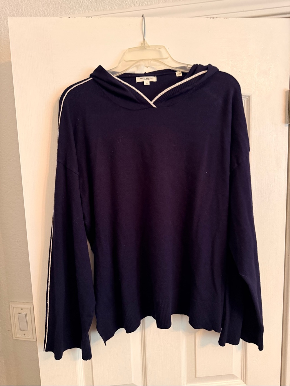 Max Studio Navy V-Neck Hoodie with White Trim